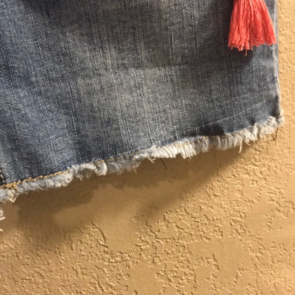 VIGOSS - Girls Embellished Shorts - Picture 5 of 6